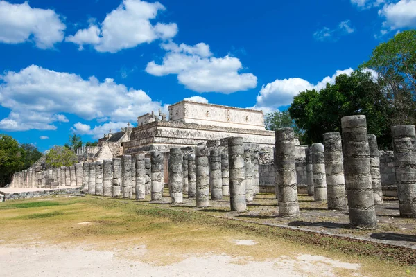 Veduta Del Tempio Dei Guerrieri Tra Rovine Chichen Itza Messico — Foto Stock