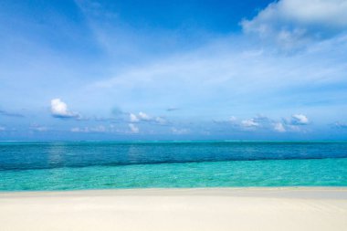 Maldivler 'deki tropik cennet manzarası