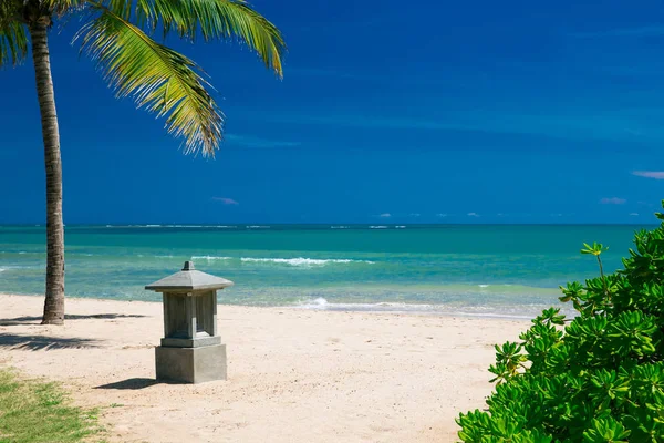 Vacker Strand Och Tropiskt Hav — Stockfoto