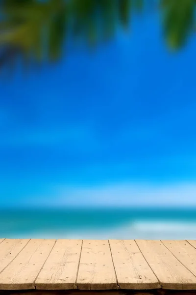 Tropischer Strand Mit Palmen Und Blauer Lagune — Stockfoto