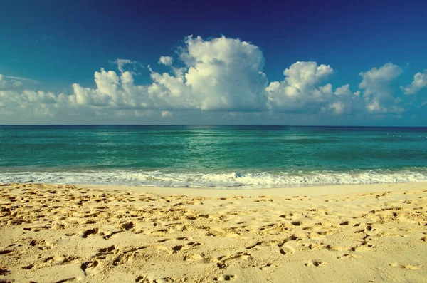 Bela Praia Azul Mar Caribenho — Fotografia de Stock