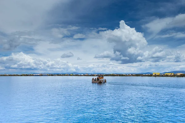 Lago vicino a Puno, Perù — Foto Stock