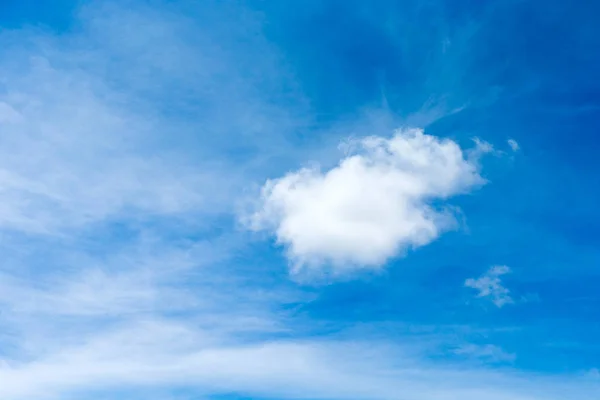 White Clouds Blue Sky Background — Stock Photo, Image