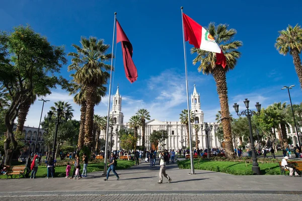 Перу Ареквипа Ноября 2015 Главная Площадь Арекипы Церковью Арекипе — стоковое фото