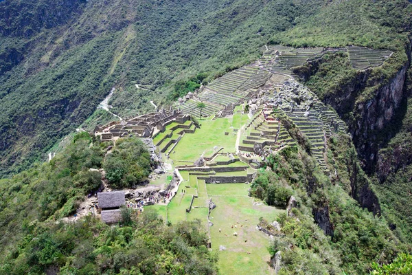 Peru Machu Picchu Novembro 2015 Turistas Caminhando Machu Picchu Patrimônio — Fotografia de Stock