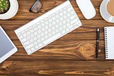 Ofis Resepsiyon ahşap masa iş işyeri ve iş nesnesi
