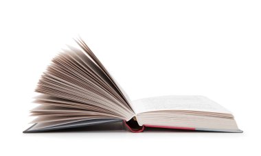 Beyaz arkaplanda izole edilmiş kitabı aç