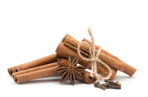 Anise and cinnamon — Stock Photo, Image