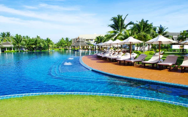 Schönes Schwimmbad Thailand — Stockfoto
