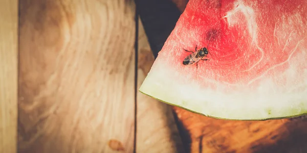 Watermelon on the table — Stock Photo, Image