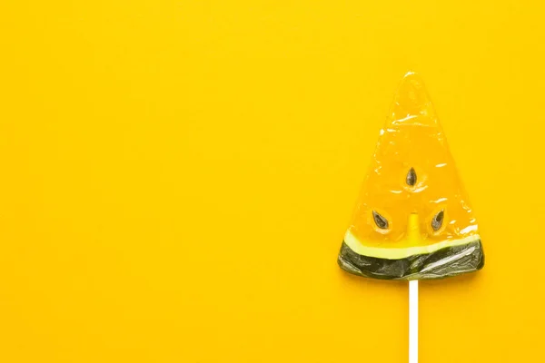Γλειφιτζούρι κίτρινο καρπούζι — Φωτογραφία Αρχείου