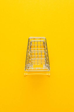 alışveriş arabası sarı Üstten Görünüm