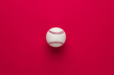 beyzbol topu kırmızı