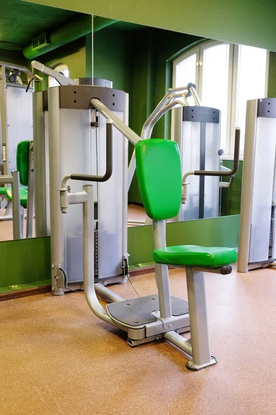 Salle de fitness moderne — Photo