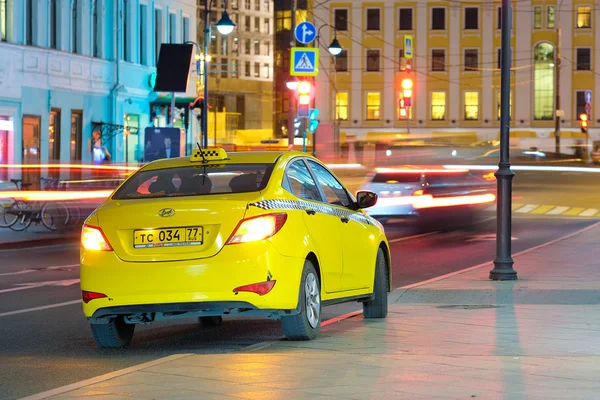 Žluté taxi — Stockfoto