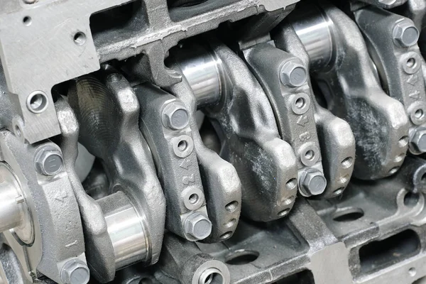 Crank in a cylinder head — Stock Photo, Image