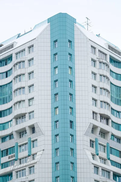 Een modern huis — Stockfoto