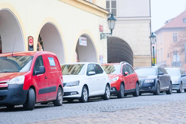 Parking samochodowy w Pradze — Zdjęcie stockowe