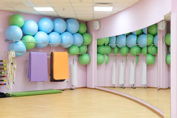 Interior de un gimnasio —  Fotos de Stock