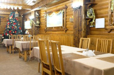 Bir kafenin içinde.