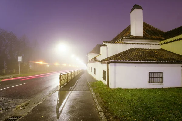 Rua noturna em Praga — Fotografia de Stock