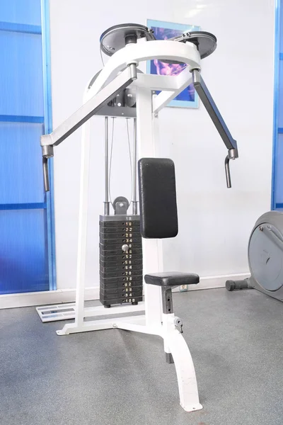 Interior de un gimnasio — Foto de Stock