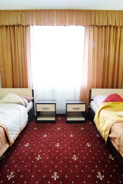 Een hotelkamer — Stockfoto