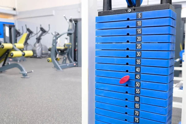 Interior de uma sala de fitness — Fotografia de Stock