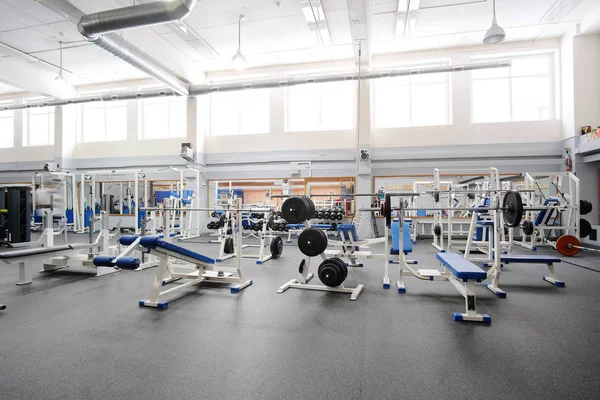 Interior de un gimnasio — Foto de Stock