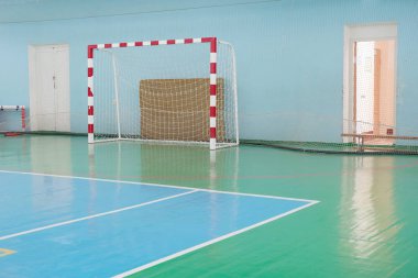 Futbol ve hentbol spor salonu iç 