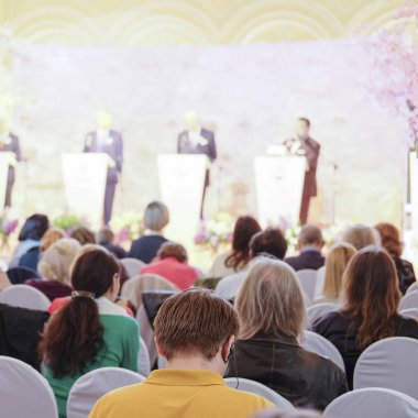 bir basın toplantısı