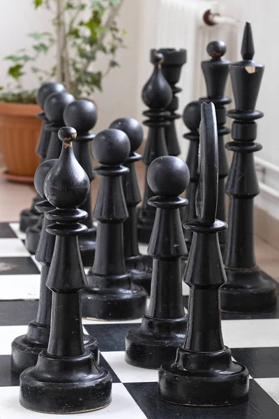 Bis chess set in a hotel — Stock Photo, Image