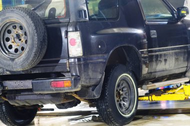 Otomobil araba onarım istasyonu