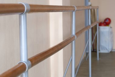  görüntü bir dans stand