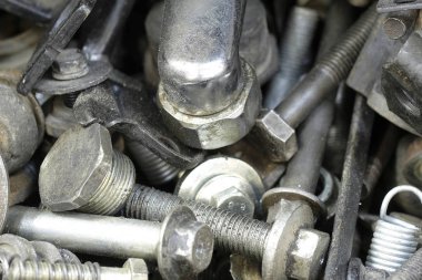 cıvata, vida ve benzeri farklı yakından