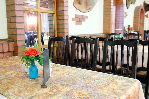 Serveras bord i ett café — Stockfoto