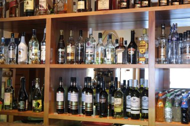 Bar standı bir restoranda Kashira içinde