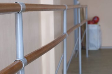  görüntü bir dans stand