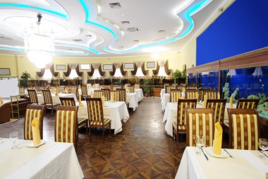 Bir restoranın içinde.