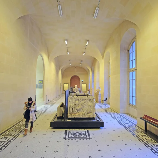 Louvre koridorlarda biri — Stok fotoğraf