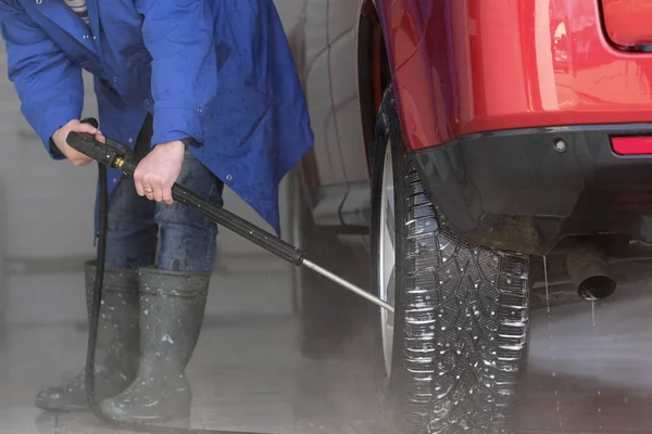 Car in a car washing station — Stock Photo, Image