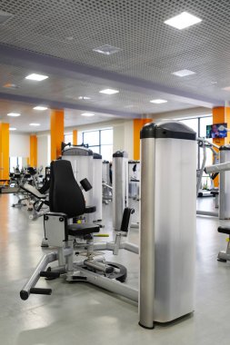 bir fitness salonu