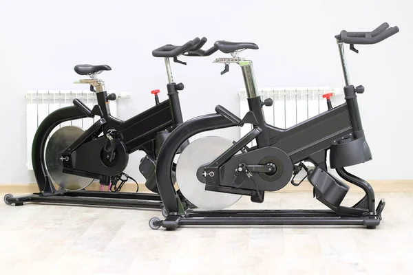 Fitness hall with sport bikes — Stock Photo, Image