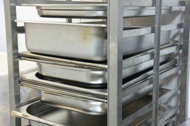 Profesyonel mutfak malzemesi bir stand