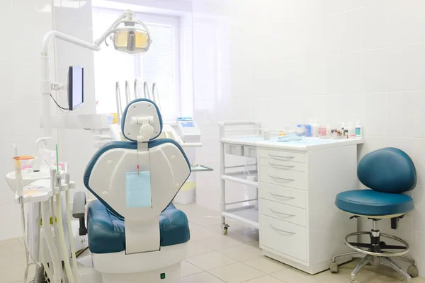现代牙科室 — 图库照片
