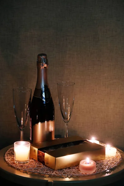 Candle on a served table — Stock Photo, Image