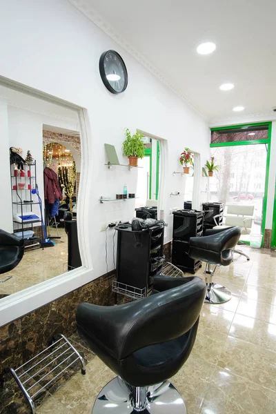 Um salão de cabeleireiro — Fotografia de Stock