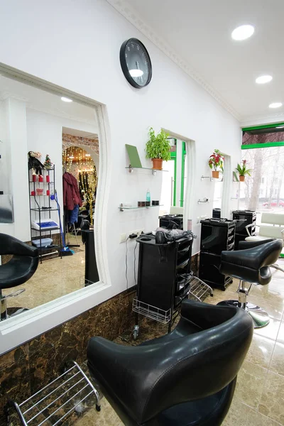 Un salone di parrucchiere — Foto Stock