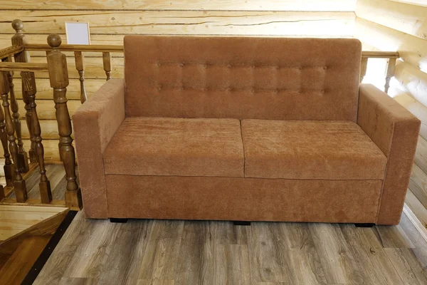 Bir kanepe ve görüntü — Stok fotoğraf
