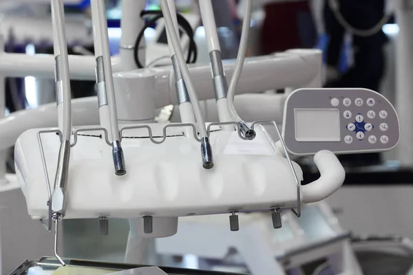 Комплект стоматологического оборудования — стоковое фото